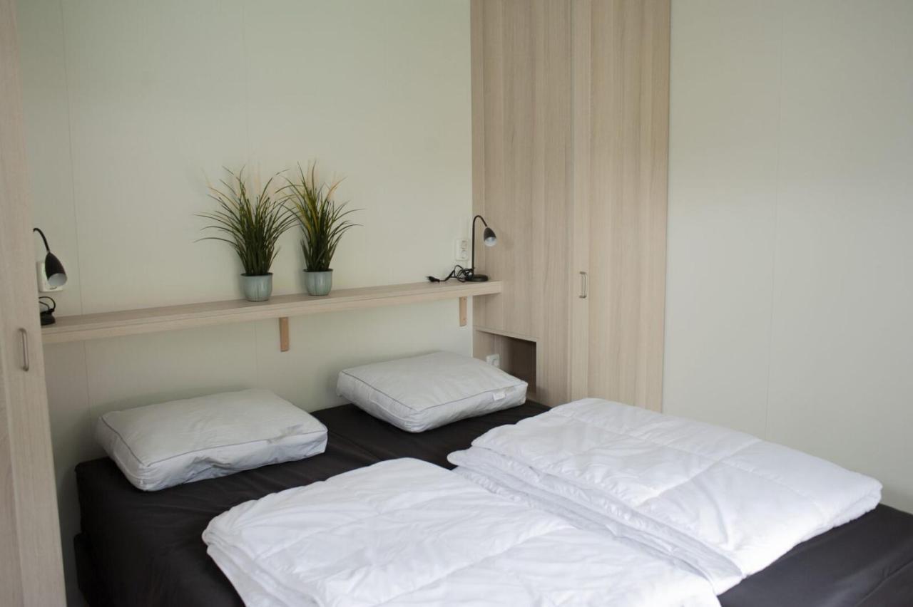 6-Persoons Veluwe Villa 부투이젠 외부 사진